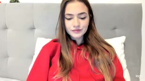 Snapshot of amaliafraser chatting on 11/10/25, 05:12 amaliafraser online show from 11/10/25, 05:12