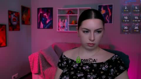Snapshot of amalialowell chatting on 05/20/26, 09:15 Amalia online show from 05/20/26, 09:15