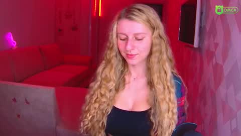 Amalia online show from 12/01/25, 03:06