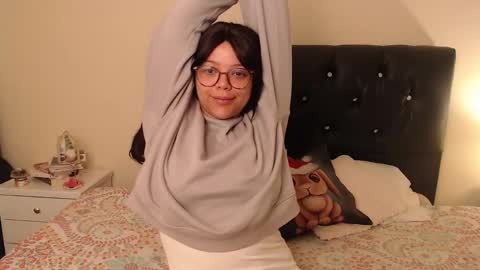 Snapshot of amand1_sweet chatting on 01/30/25, 12:48 online show from 01/30/25, 12:48