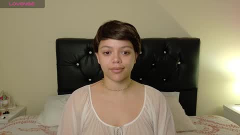 Snapshot of amand1_sweet chatting on 03/08/25, 12:52 online show from 03/08/25, 12:52