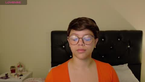 Snapshot of amand1_sweet chatting on 03/10/25, 12:37 online show from 03/10/25, 12:37