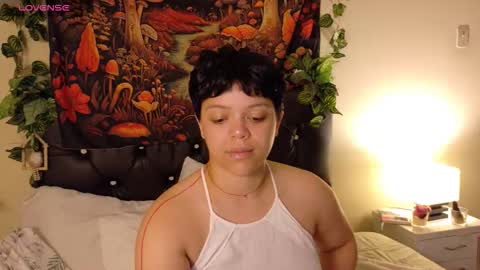 Snapshot of amand1_sweet chatting on 09/27/25, 12:59 online show from 09/27/25, 12:59