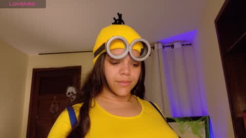 Snapshot of amand1_sweet chatting on 10/30/25, 01:12 online show from 10/30/25, 01:12