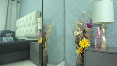 amanda29_ online show from 10/23/25, 08:40