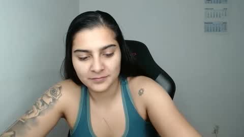 The queen of the biceps  online show from 11/27/25, 07:38