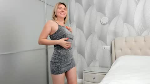 Amanda   insta amanda    grey online show from 01/29/25, 05:35