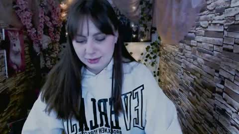 amanda_bright_ online show from 09/19/25, 06:37