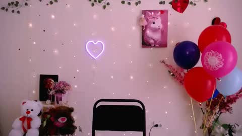 Snapshot of amanda_bright_ chatting on 03/26/26, 11:27 amanda_bright_ online show from 03/26/26, 11:27