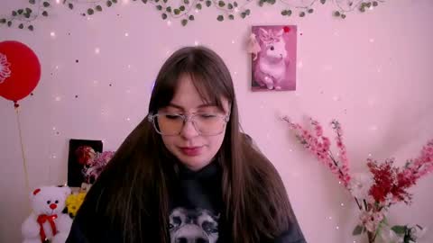 Snapshot of amanda_bright_ chatting on 04/14/26, 10:43 amanda_bright_ online show from 04/14/26, 10:43