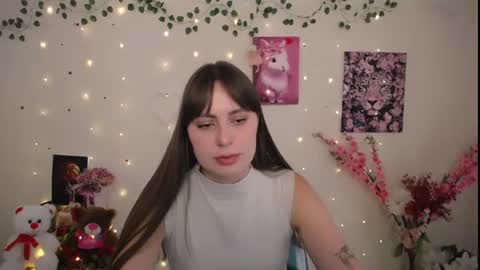 Snapshot of amanda_bright_ chatting on 07/10/26, 11:02 amanda_bright_ online show from 07/10/26, 11:02