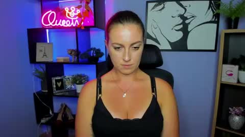Snapshot of amanda_burn chatting on 06/25/26, 01:48 Amanda online show from 06/25/26, 01:48
