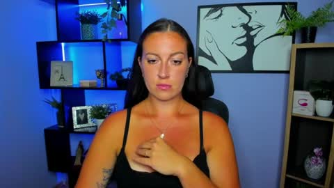 Snapshot of amanda_burn chatting on 07/29/26, 01:31 Amanda online show from 07/29/26, 01:31