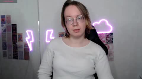 Hi im Amanda online show from 04/11/26, 11:14