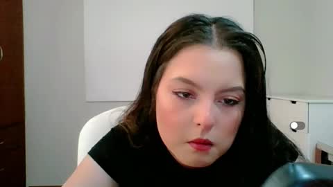 Snapshot of amanda_callum_ chatting on 11/22/25, 11:15 Katha online show from 11/22/25, 11:15