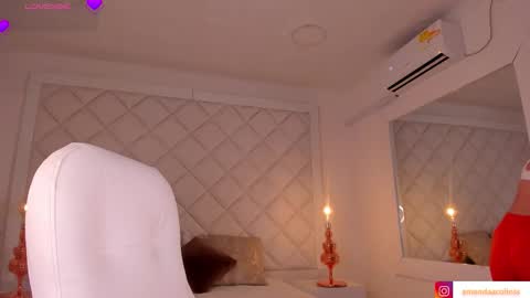 Snapshot of amanda_colin chatting on 10/03/25, 10:07 Amanda online show from 10/03/25, 10:07