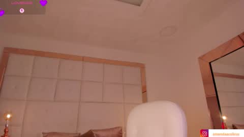 Snapshot of amanda_colin chatting on 12/02/25, 09:43 Amanda online show from 12/02/25, 09:43