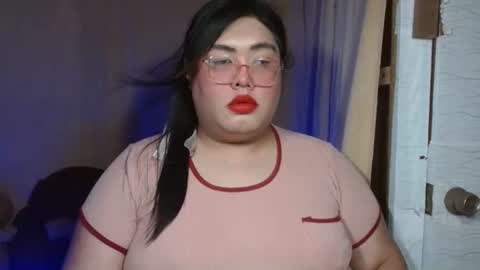 Snapshot of amanda_fetish chatting on 10/20/25, 04:18 amanda_fetish online show from 10/20/25, 04:18