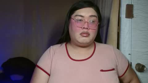 Snapshot of amanda_fetish chatting on 10/29/25, 05:10 amanda_fetish online show from 10/29/25, 05:10