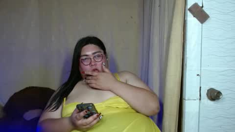 Snapshot of amanda_fetish chatting on 12/15/25, 07:18 amanda_fetish online show from 12/15/25, 07:18