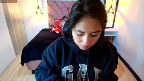 AMANDA FOX online show from 04/15/26, 08:20