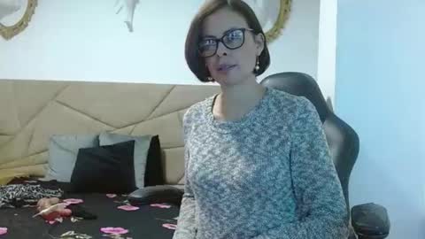 amanda_ramirez online show from 01/12/26, 08:03