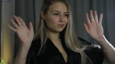     online show from 11/05/25, 07:25