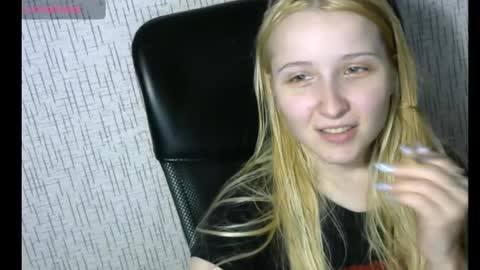 Amanda online show from 12/24/24, 09:33