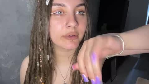 Amanda online show from 04/18/26, 08:07