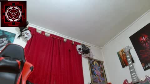 Snapshot of amanda_valeska chatting on 05/25/26, 06:14 Amanda Valeska online show from 05/25/26, 06:14