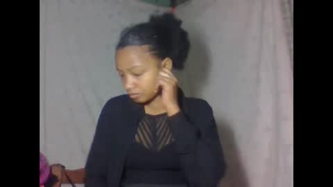 Snapshot of amandaaa25 chatting on 10/09/25, 02:31 amandaaa25 online show from 10/09/25, 02:31