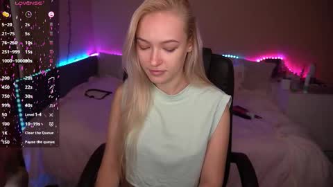 Snapshot of amandaafire chatting on 10/05/25, 05:17 Amanda online show from 10/05/25, 05:17