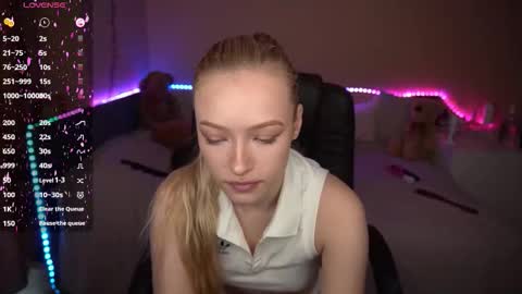 Snapshot of amandaafire chatting on 11/24/25, 06:35 Amanda online show from 11/24/25, 06:35