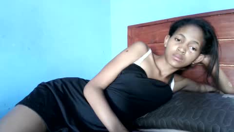 Snapshot of amandaerotic chatting on 01/10/25, 04:01 amandaerotic online show from 01/10/25, 04:01