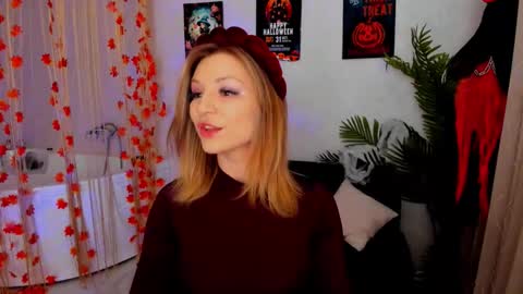 Snapshot of amandagracy_1 chatting on 11/06/25, 11:44 amandagracy_1 online show from 11/06/25, 11:44