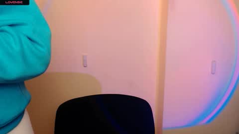 Amanda online show from 11/12/25, 08:15