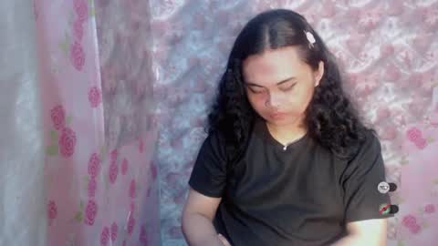 Snapshot of amandaxxx02 chatting on 07/28/26, 06:20 manda online show from 07/28/26, 06:20