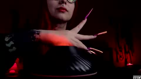 Goddess Amanita online show from 09/11/25, 11:21