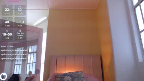 luna online show from 02/17/25, 04:37