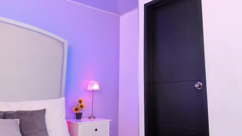 luna online show from 11/19/25, 11:21