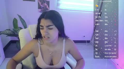 Snapshot of amara_silk chatting on 06/16/26, 07:16 amara_silk online show from 06/16/26, 07:16