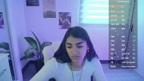 Snapshot of amara_silk chatting on 06/24/26, 05:23 amara_silk online show from 06/24/26, 05:23