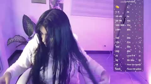 Snapshot of amara_silk chatting on 07/08/26, 12:15 amara_silk online show from 07/08/26, 12:15