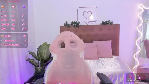 Amara tay online show from 03/07/25, 10:10