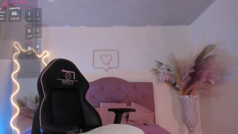 Amara tay online show from 11/06/25, 07:26