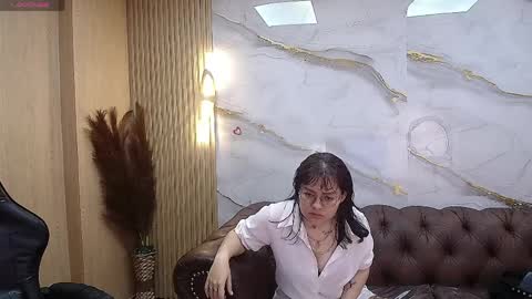 Snapshot of amara_tf chatting on 04/08/26, 05:57 amara online show from 04/08/26, 05:57