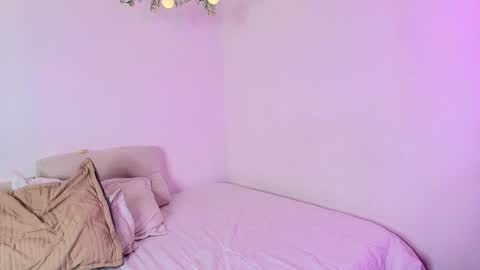 Amara Vega  online show from 02/21/26, 08:04