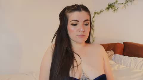 Snapshot of amara_vega chatting on 07/12/26, 11:56 Amara Vega online show from 07/12/26, 11:56