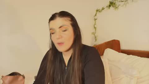 Snapshot of amara_vega chatting on 07/13/26, 02:03 Amara Vega online show from 07/13/26, 02:03