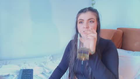 Snapshot of amara_vega chatting on 07/13/26, 02:09 Amara Vega online show from 07/13/26, 02:09